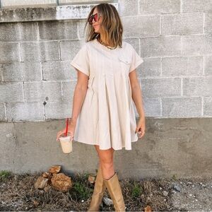 Cream Short Sleeve pleated Dress